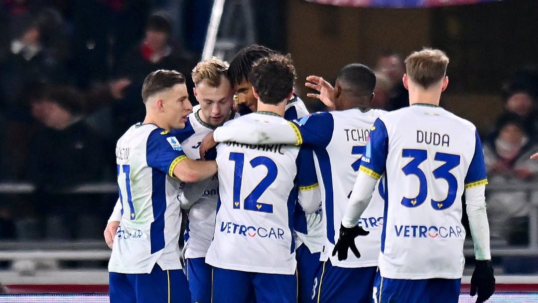 فيرونا، فيتو