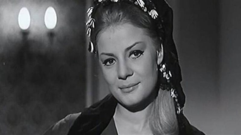 الراحلة نادية لطفى