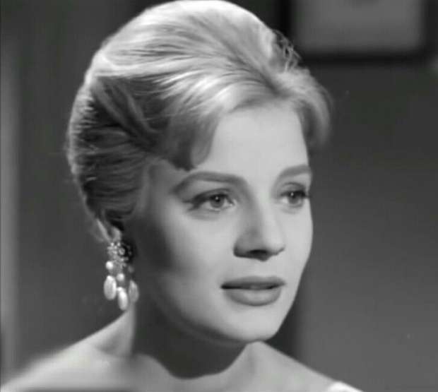 الفنانة الراحلة نادية لطفى