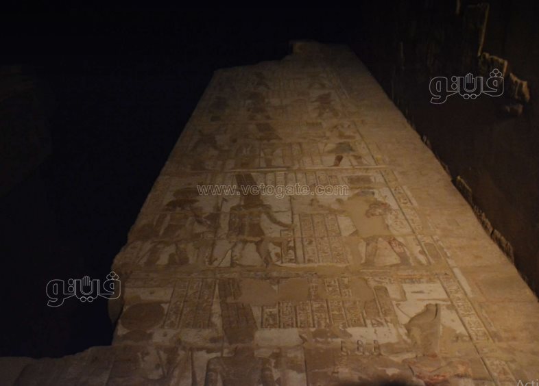  عروض الصوت والضوء تبهر الزائرين في معبد الكرنك (12)