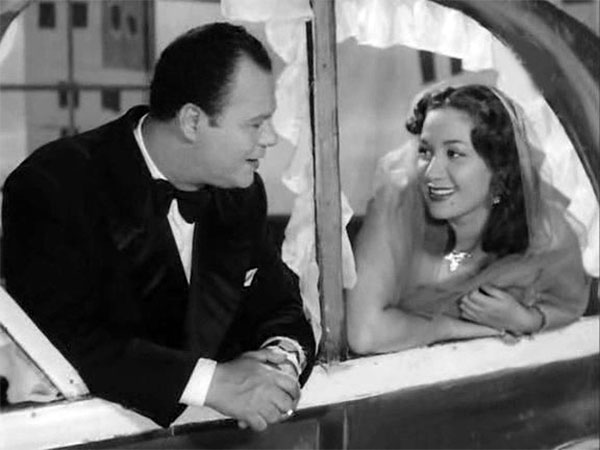 عبد العزيز محمود وهدى سلطان فى تاكسى الغرام