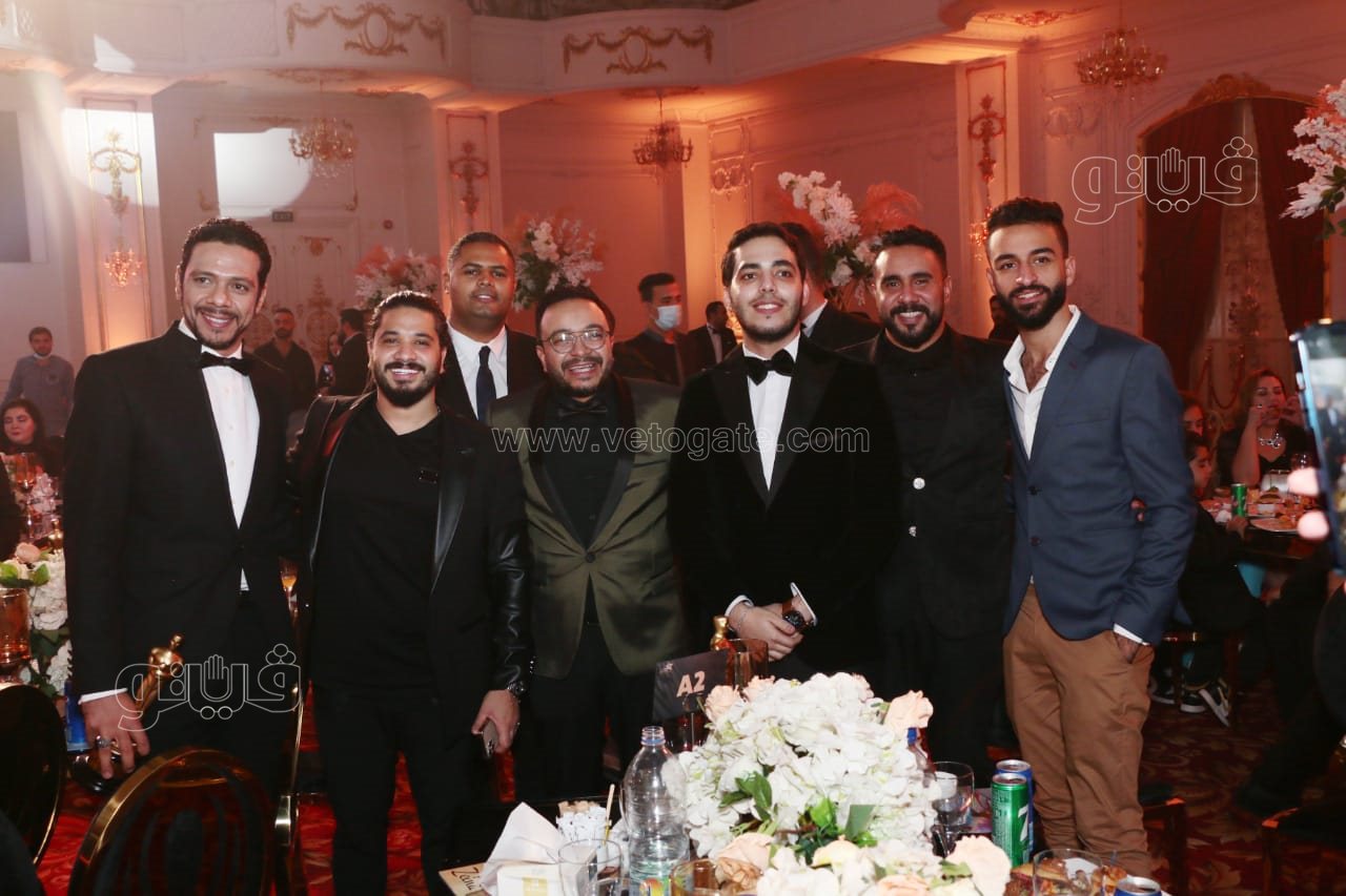 تكريم نجوم الفن والمشاهير فى نجم العرب (56)