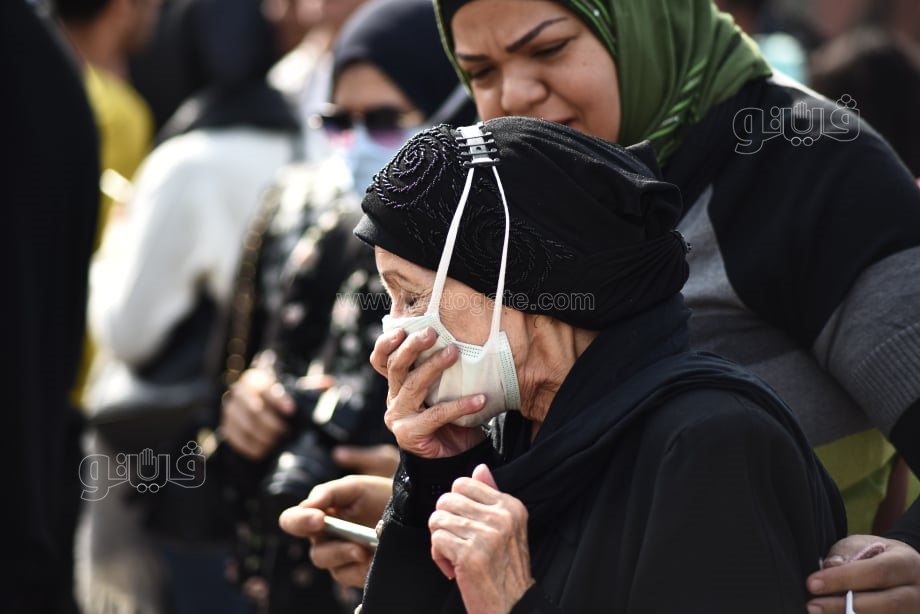 وصول أشرف زكي وأحمد بدير ورجاء حسين إلى جنازة سهير البابلي (10)