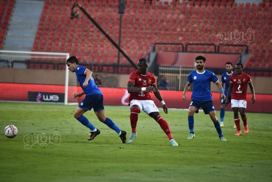 الاهلي وسموحة (4)