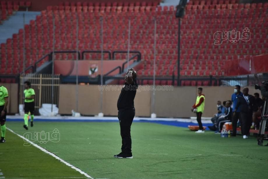 الاهلي وسموحة (17)