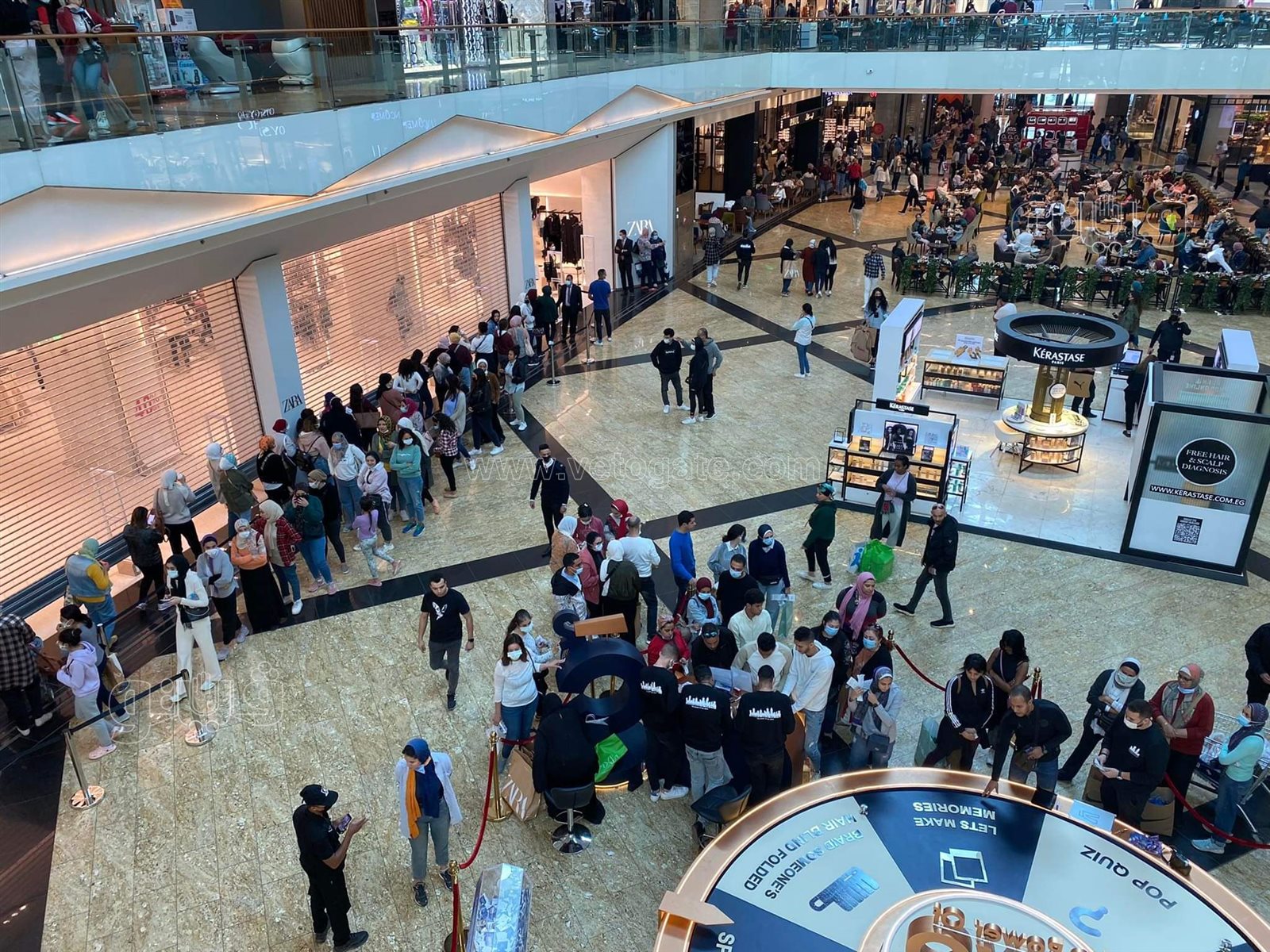 طوابير على محل ملابس بمول بمصر الجديدة (2)