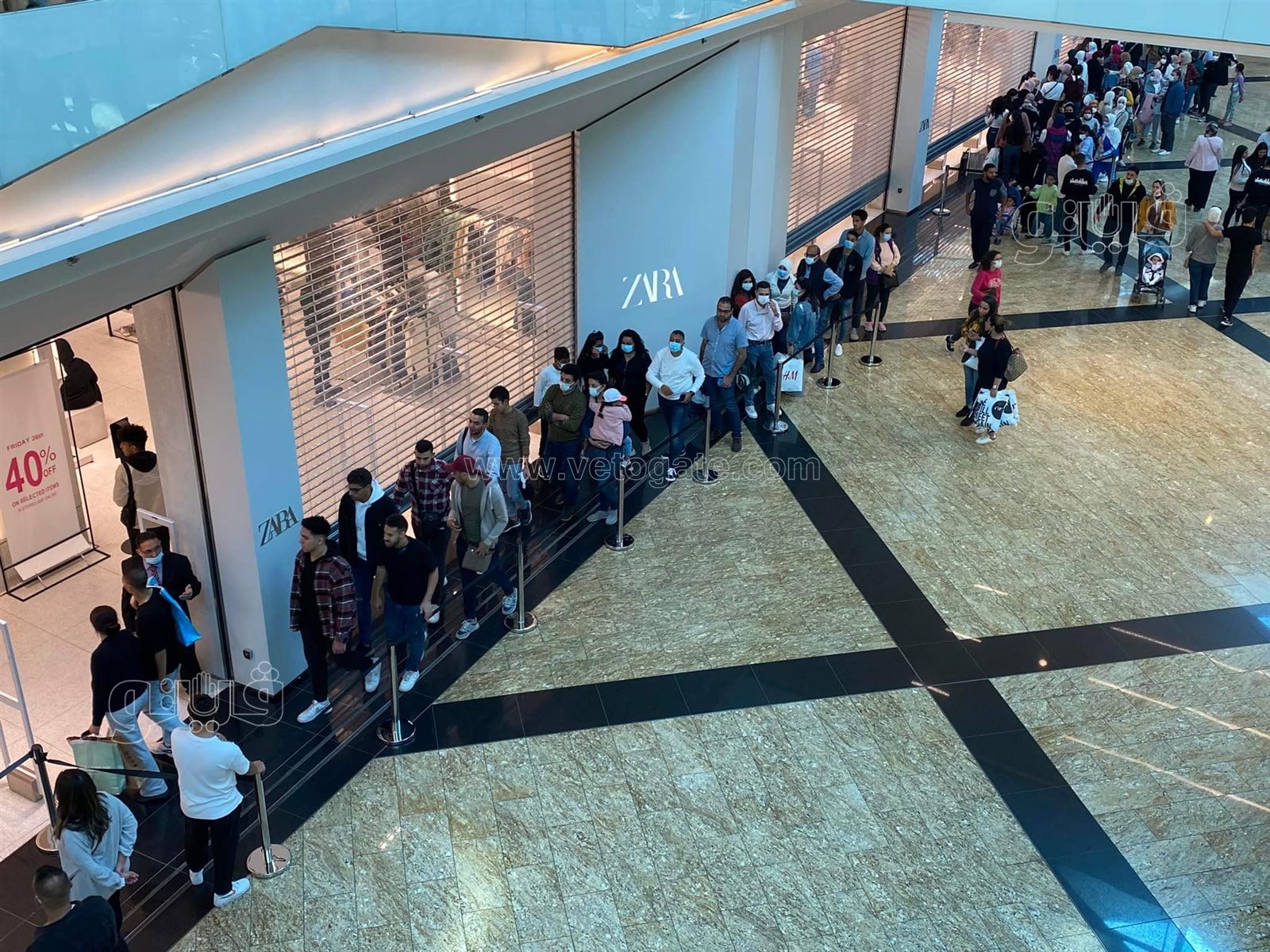 طوابير على محل ملابس بمول بمصر الجديدة (5)