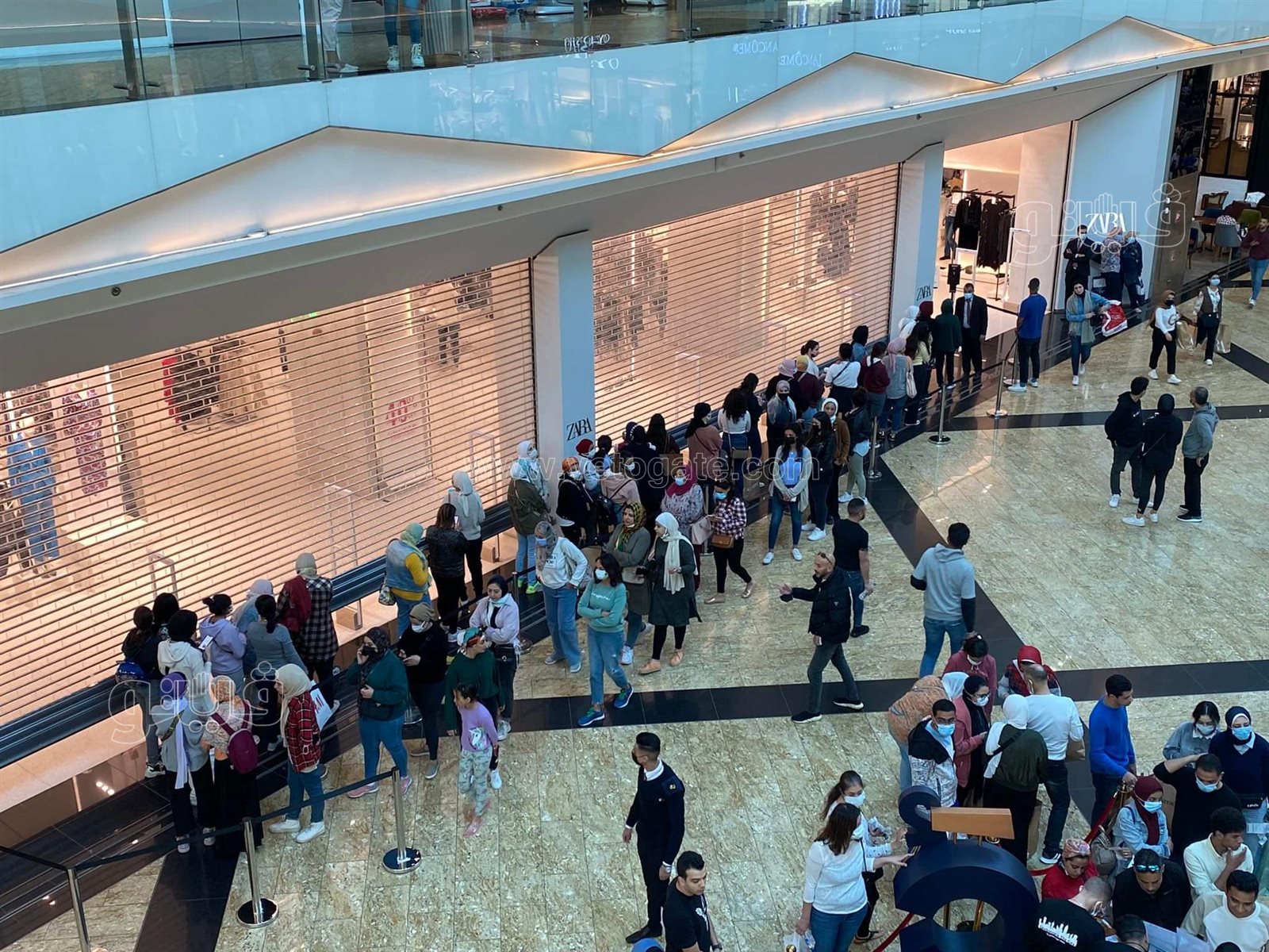 طوابير على محل ملابس بمول بمصر الجديدة (6)