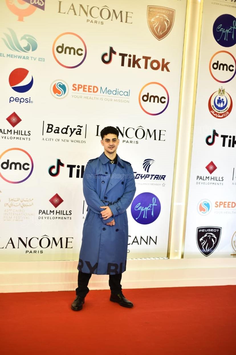 إطلالات النجوم الشباب على ريد كاربت مهرجان القاهرة السينمائي (2)