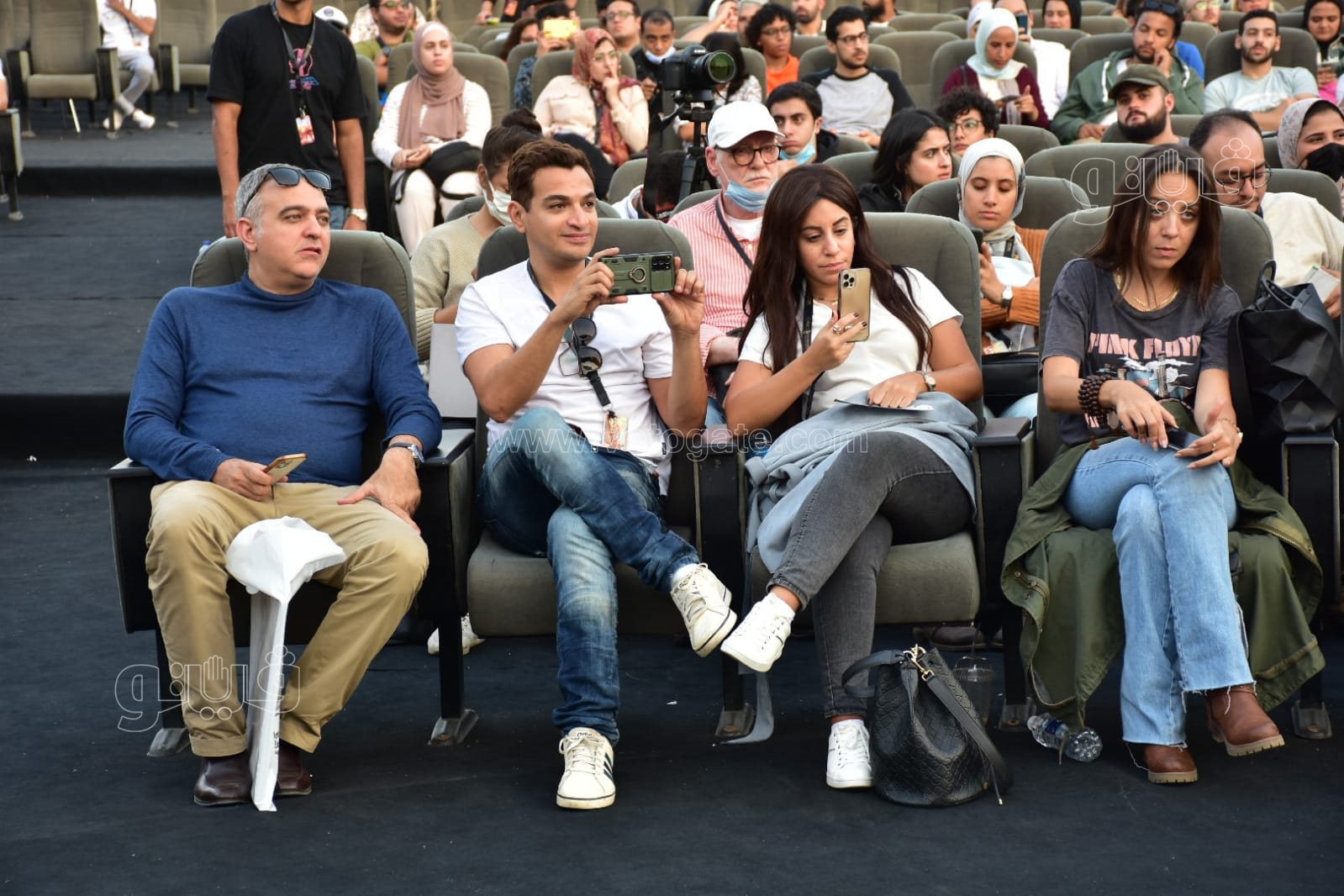 حلقة نقاشية عن فيلم الكيت كات بمهرجان القاهرة السينمائي الدولي (21)