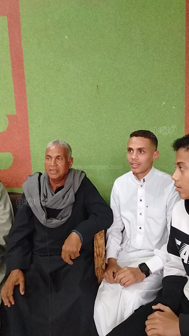 640e2c565b8743f1aa1310264a2245decdb24ab047074bdebe0b203c16d2b58e