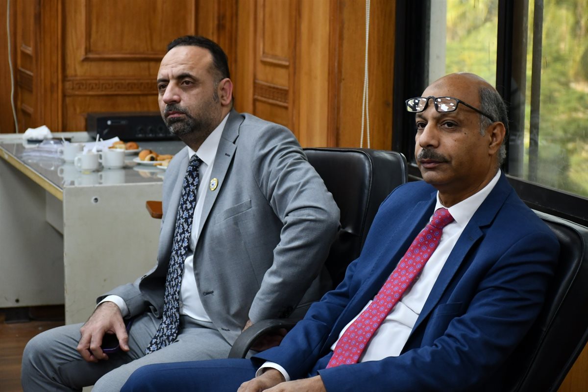 جانب من الاجتماع،فيتو