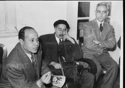 السحار فى جلسة ادبية مع توفيق الحكيم