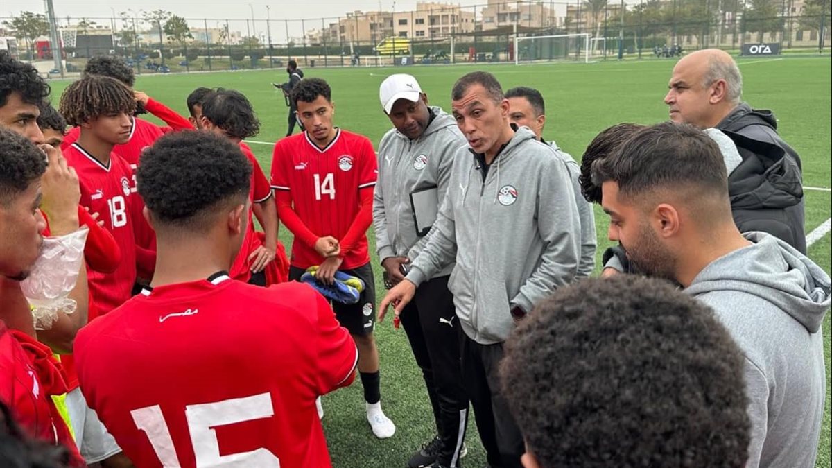أسامة نبيه المدير الفني لمنتخب الشباب، فيتو