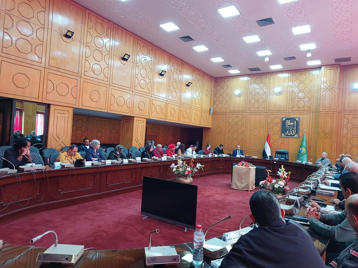 جانب من الاجتماع، فيتو