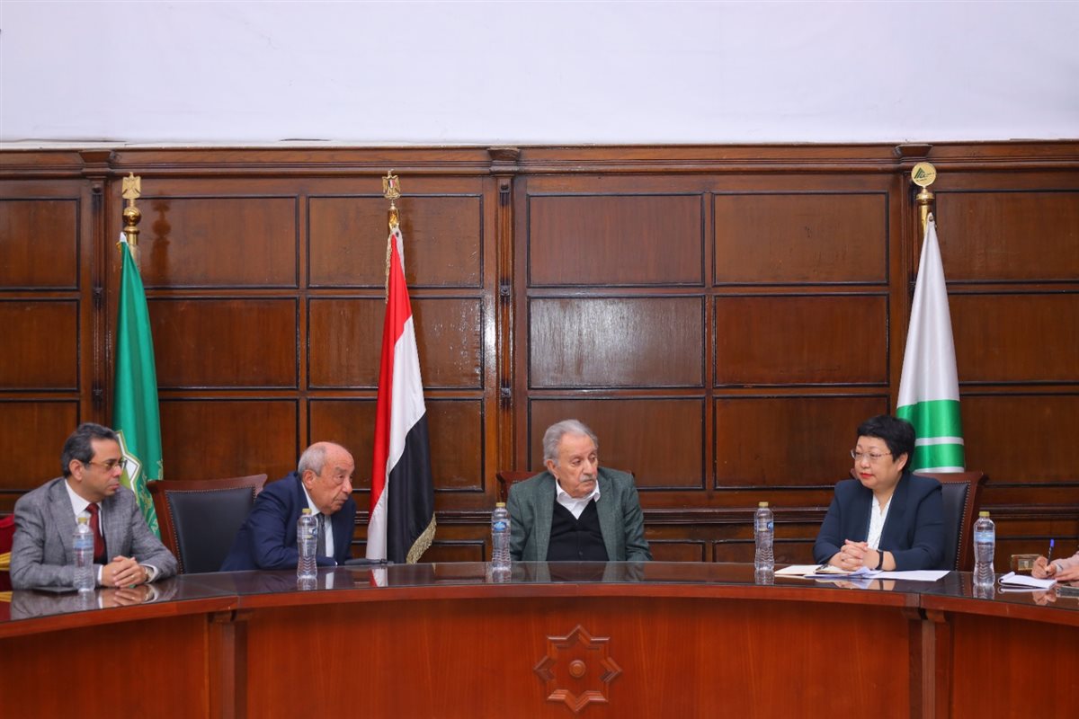 نقيب المهندسين يستقبل وفد الجمعية الصينية للعلوم والتكنولوجيا