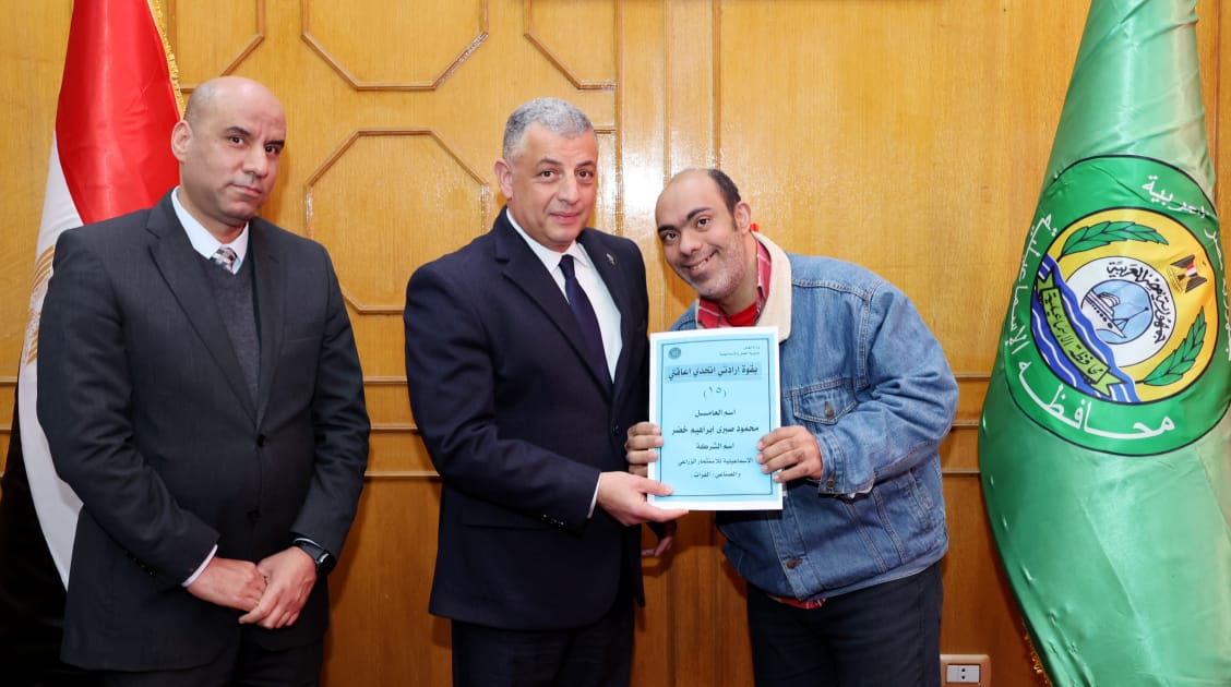 جانب من مراسم التسليم،فيتو