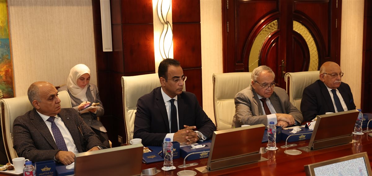 جانب من اللقاء،فيتو