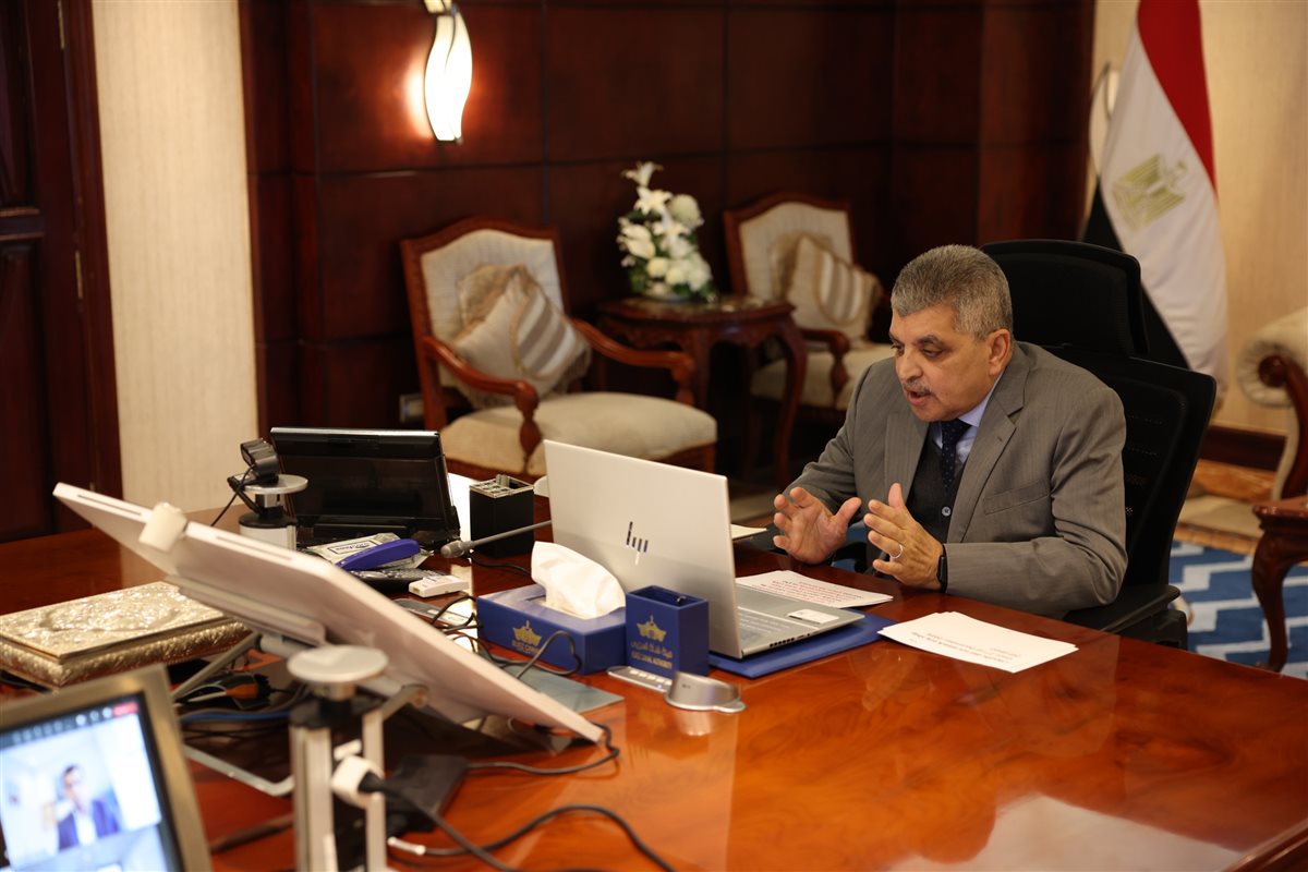 جانب من الاجتماع،فيتو