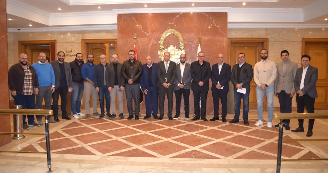 <strong>اجتماع شعبة المحمول في غرفة القاهرة</strong>