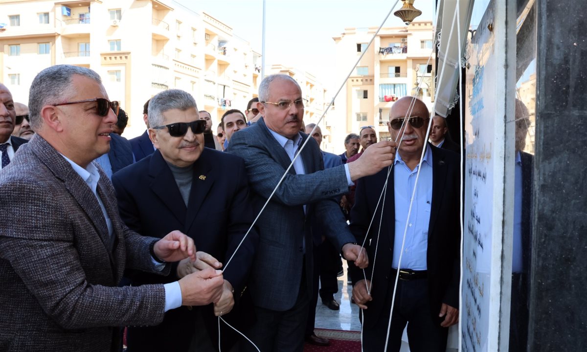 جانب من الافتتاح، فيتو