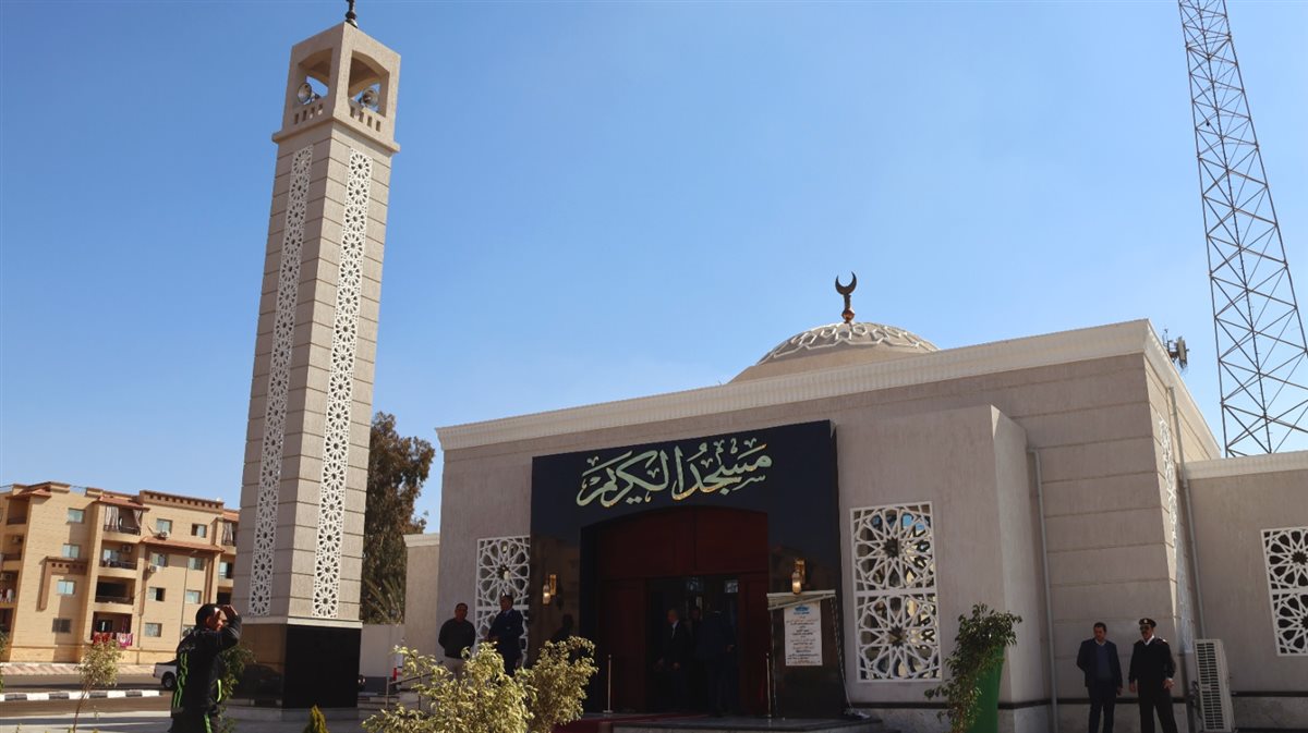 جانب من الافتتاح، فيتو