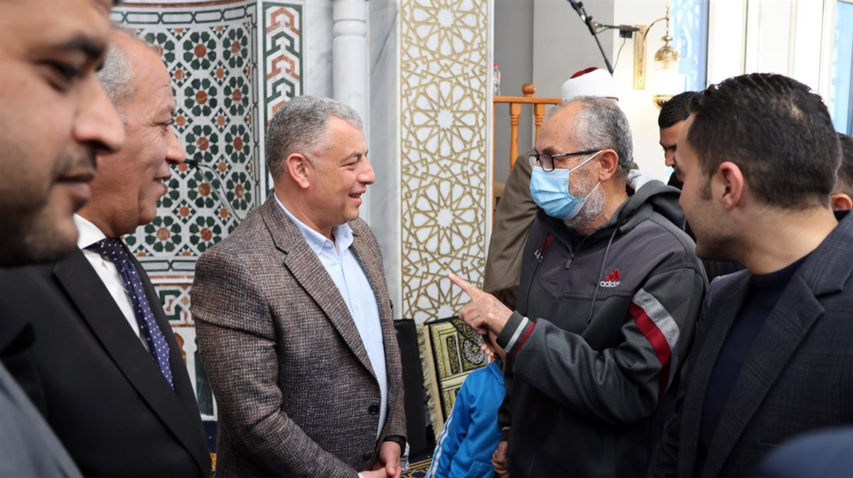 جانب من الافتتاح، فيتو