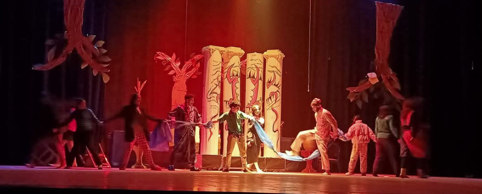 جانب من العرض،فيتو