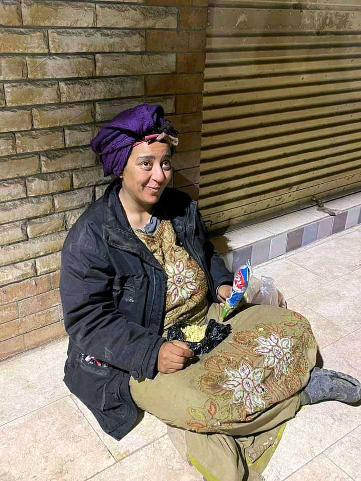 الفتاة اثناء تواجدها في شوارع الشرقية،فيتو