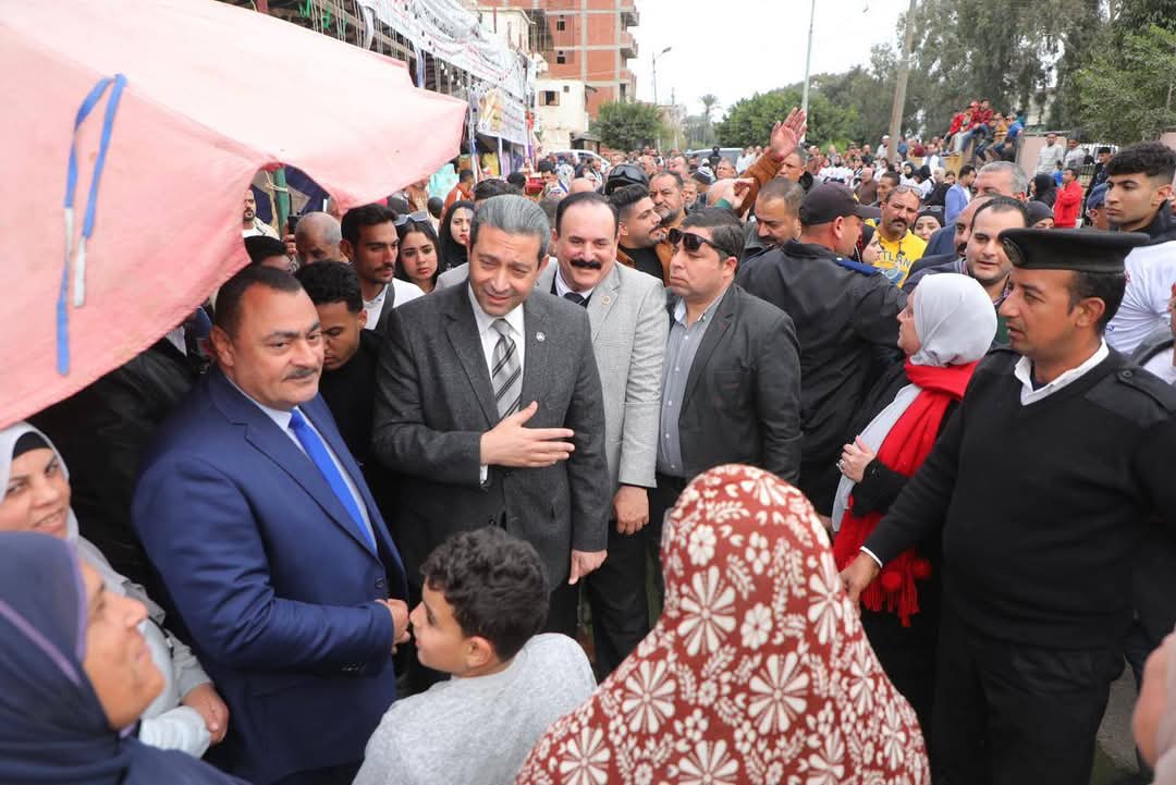 محافظ دمياط يفتتح معرض السلع الغذائية بأسعار مخفضة بالعدلية ويُعلن لاستمراره حتى نهاية شهر رمضان المبارك 