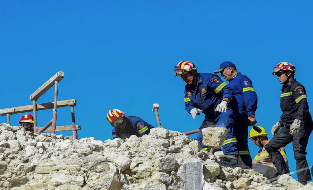 زيادة النشاط الزلزالي في جزر اليونان، فيتو