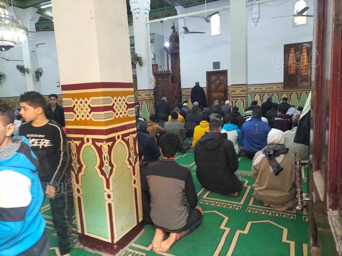 تشييع جثمان الفنان صالح العويل بالشرقية تنفيذا لوصيته،فيتو