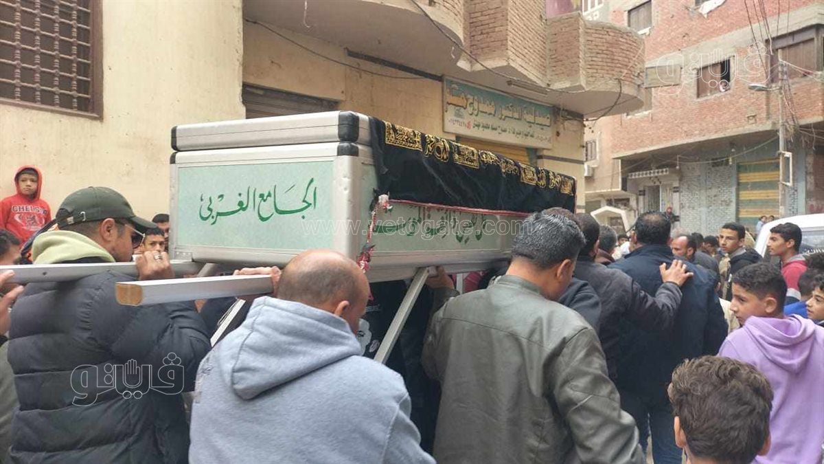 تشييع جثمان الفنان صالح العويل بالشرقية تنفيذا لوصيته،فيتو22