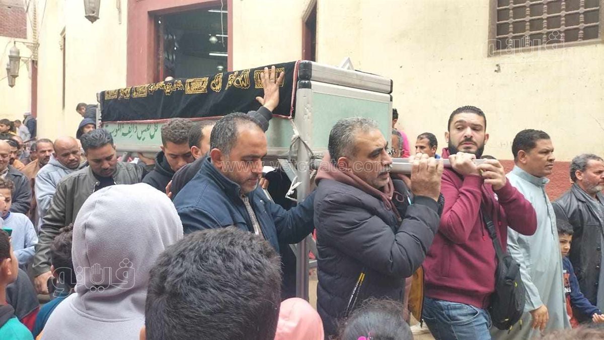 تشييع جثمان الفنان صالح العويل بالشرقية تنفيذا لوصيته،فيتو33