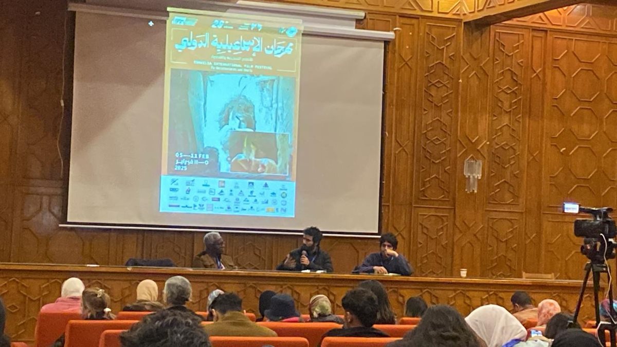 جانب من فعاليات المحاضرة،فيتو