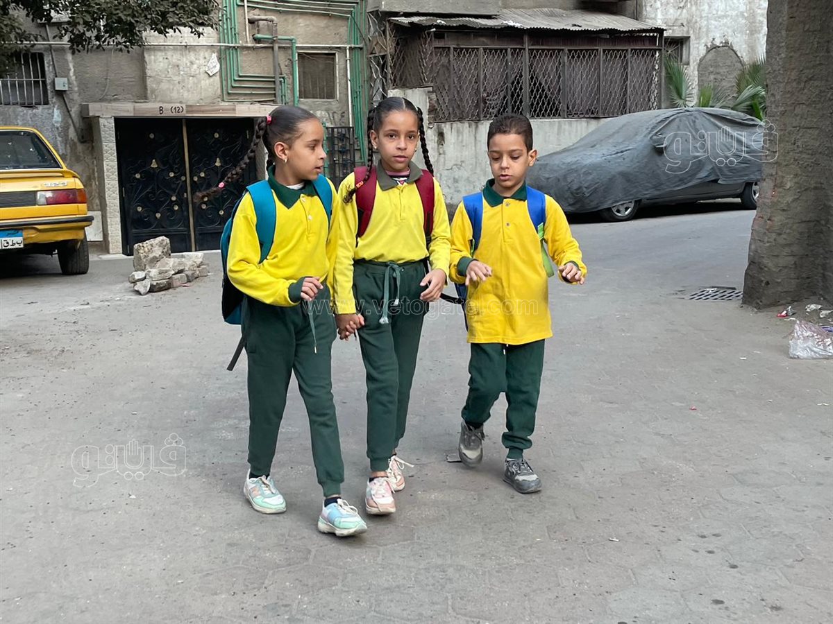 طلاب القاهرة يعودون إلى مقاعد الدراسة في الفصل الدراسي الثاني (3)