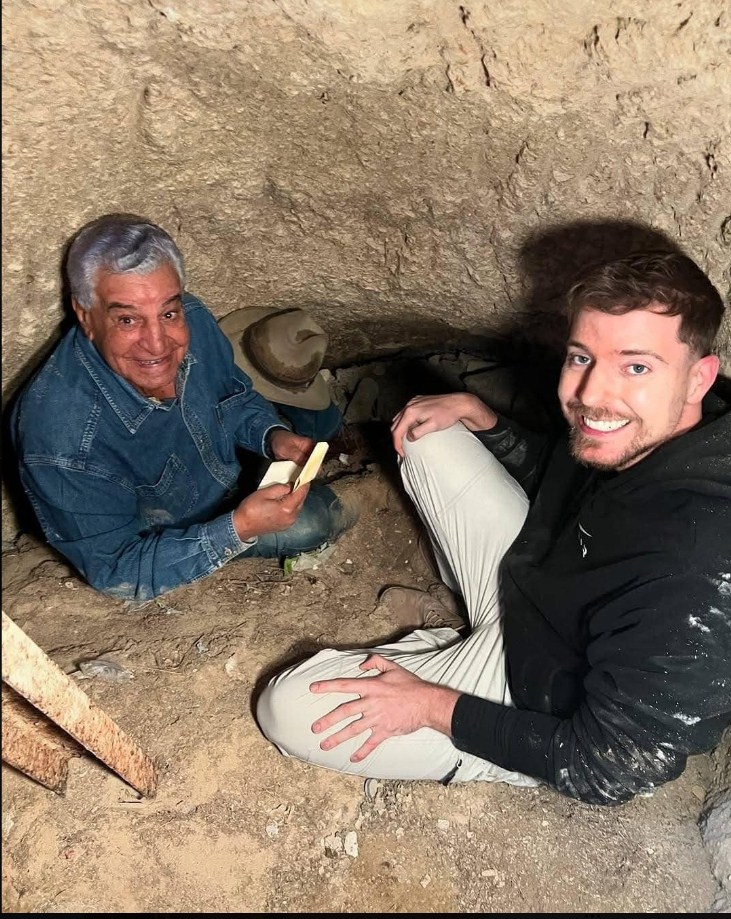 مستر بيست وزاهي حواس بالهرم، فيتو