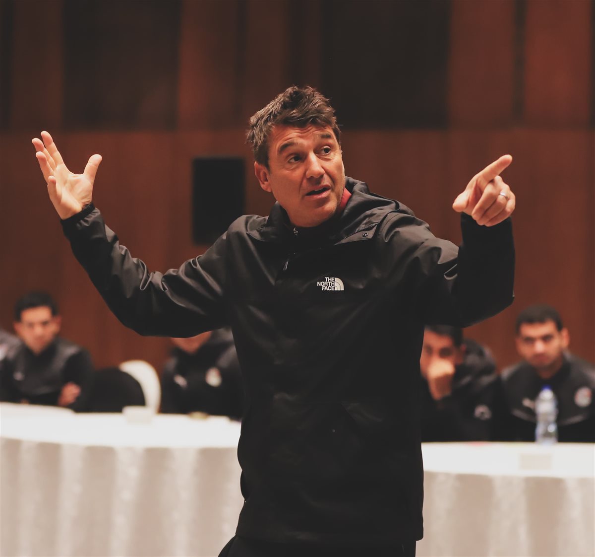 ماسيمو بوساكا، فيتو