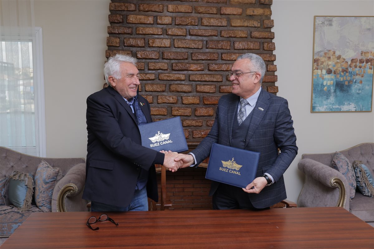 جانب من التوقيع،فيتو