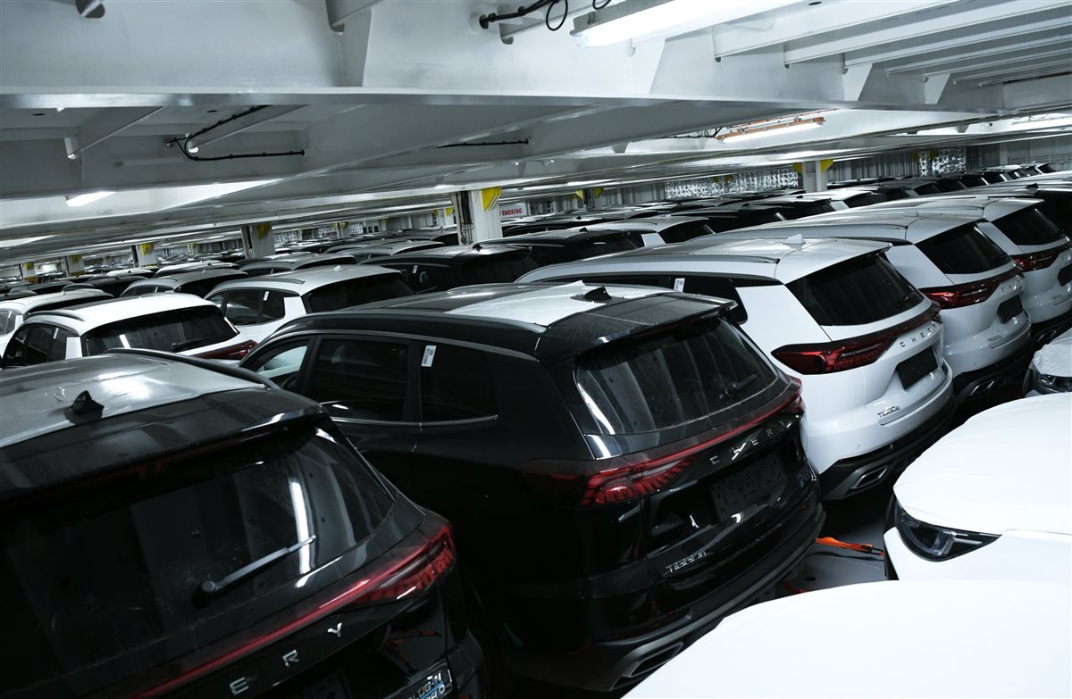 جانب من عبور السفينة،فيتو