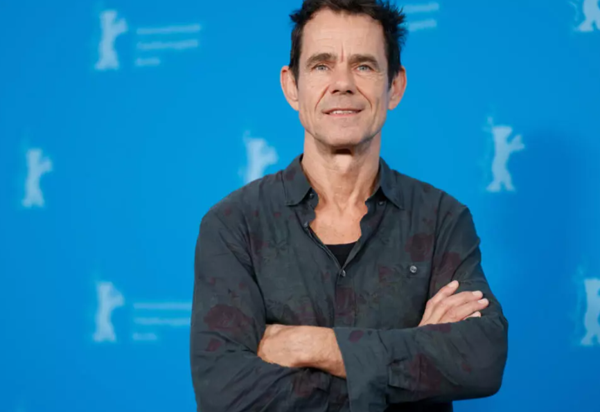 المخرج الألماني توم تيكوير، فيتو