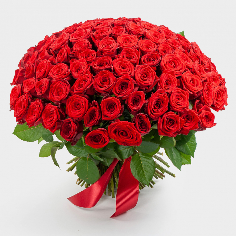 <strong>أسعار الورد في عيد الحب 2025</strong>