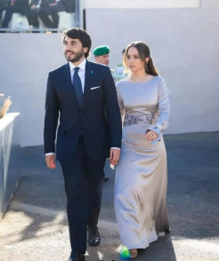 الأميرة إيمان وزوجها جميل، فيتو