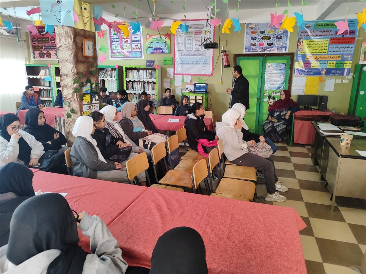 جانب من فعاليات الندوة، فيتو