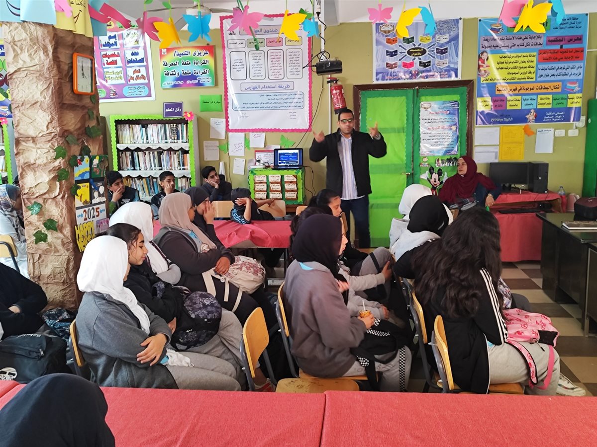 جانب من فعاليات الندوة، فيتو