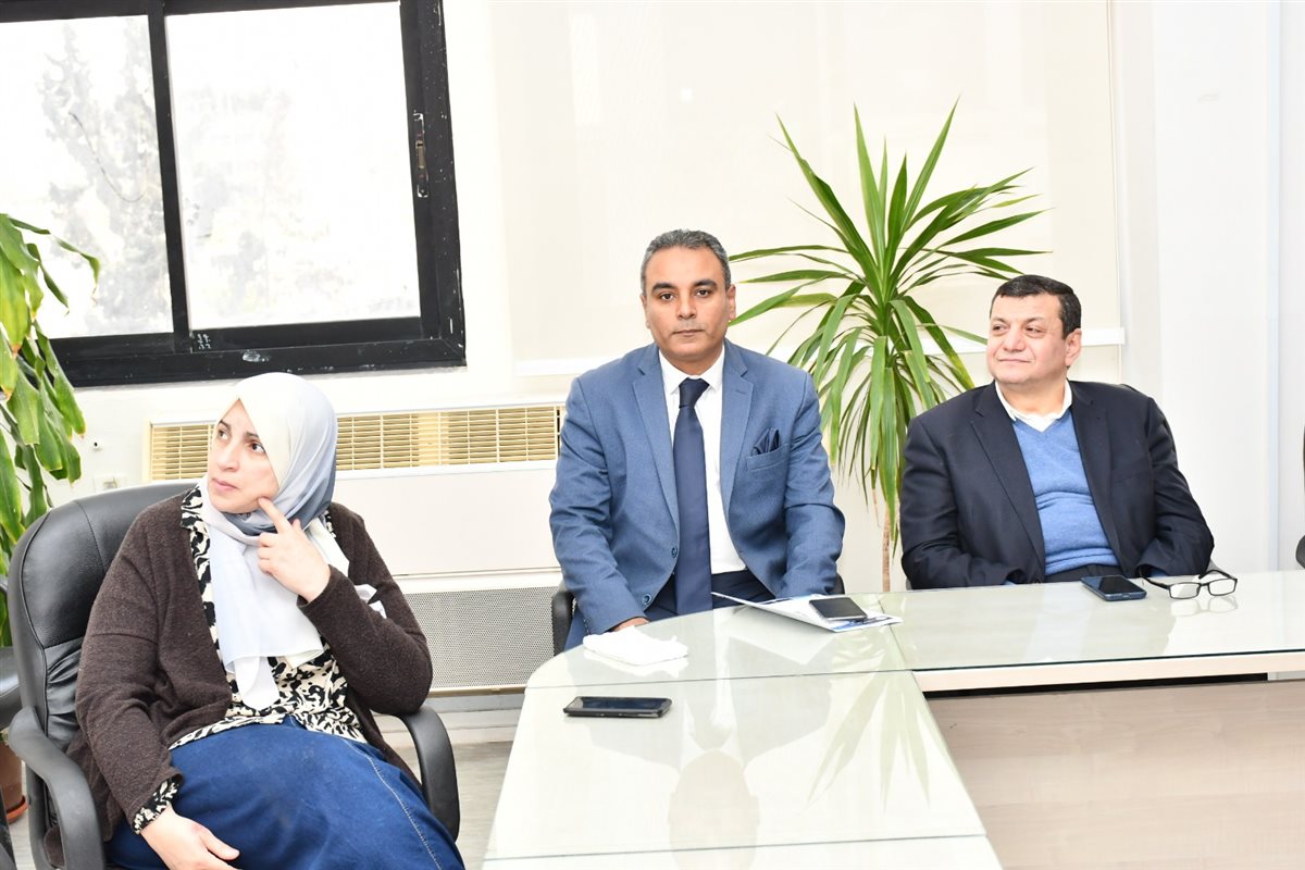 جانب من الاجتماع، فيتو