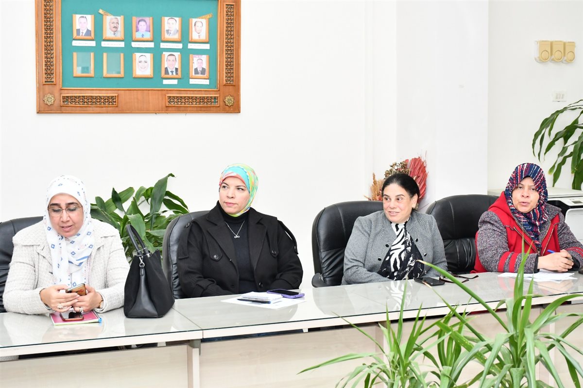 جانب من الاجتماع، فيتو