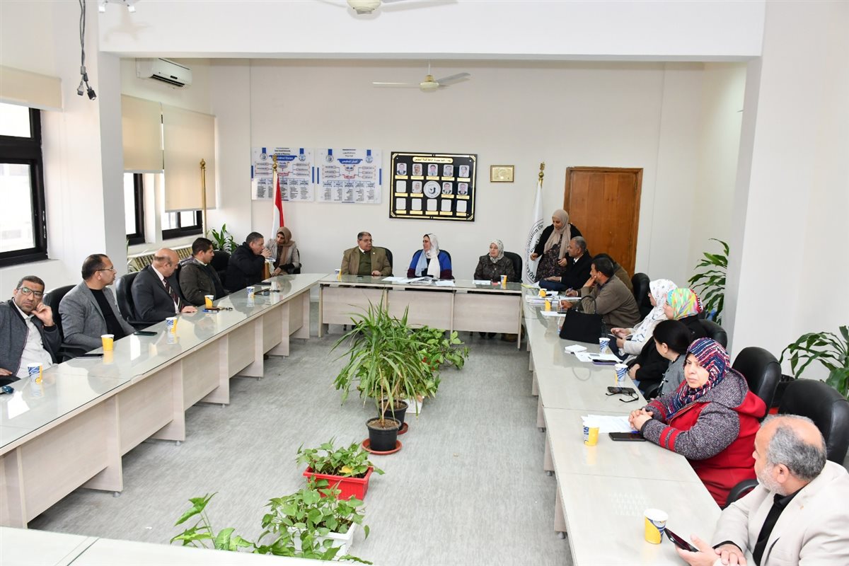 جانب من الاجتماع، فيتو