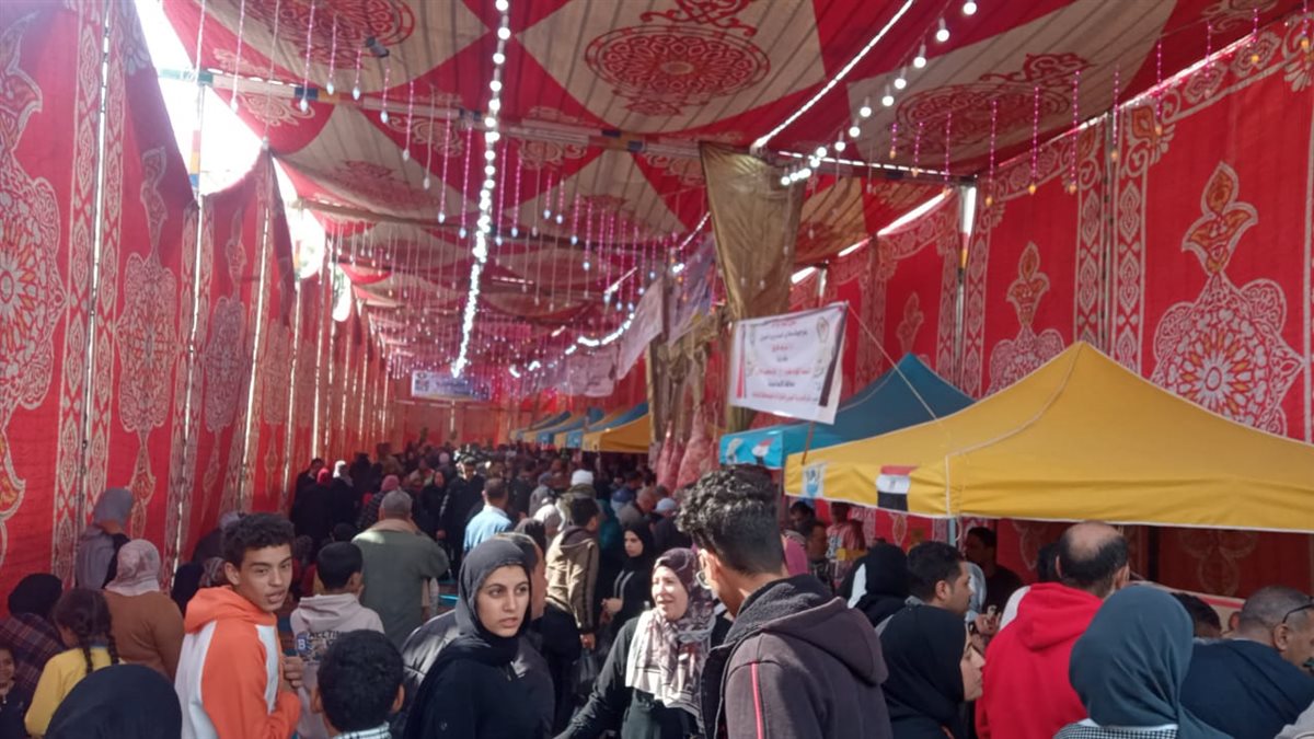 افتتاح سوق اليوم الواحد،فيتو