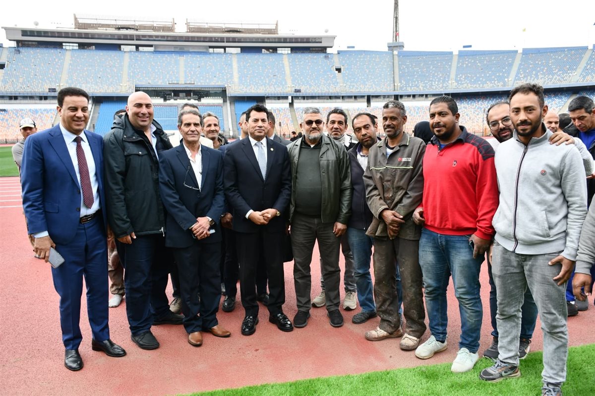 بعد أعمال التطوير، وزير الرياضة يكشف مدى جاهزية استاد القاهرة لاستضافة مباراة القمة